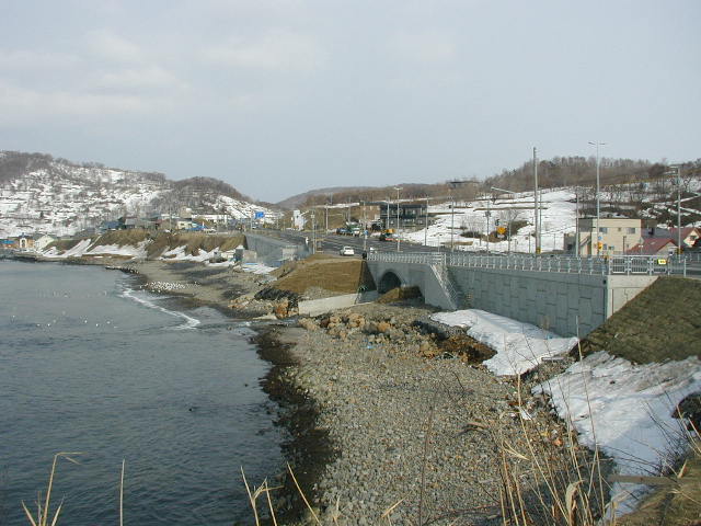 海岸部で使用されたテールアルメ