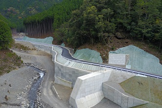 テールアルメ　河川砂防